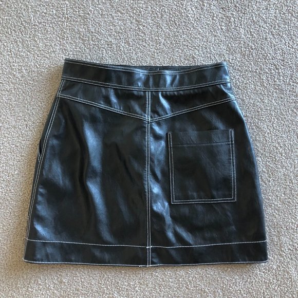 Contrast Stitch Mini Skirt - Picture 2 of 2